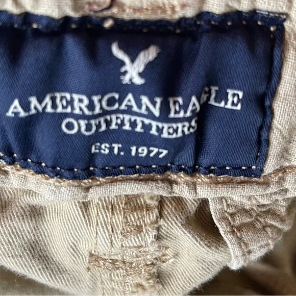 Men’s American Eagle Cargo Shorts, size 31 (tan) - Picture 4 of 4